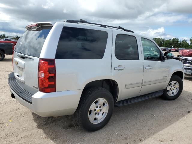 Photo 3 from auction – 2011 CHEVROLET TAHOE C150 with VIN 1GNSCAE02BR358737