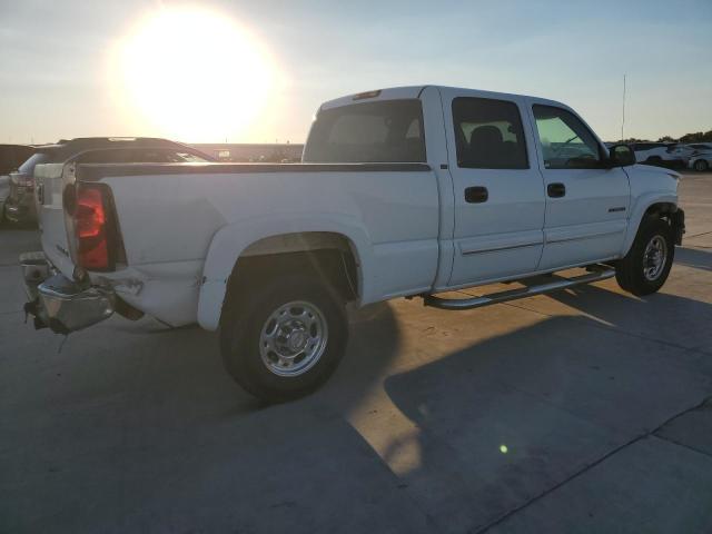 Photo 3 from auction – 2003 CHEVROLET SILVERADO with VIN 1GCGC13U83F205349