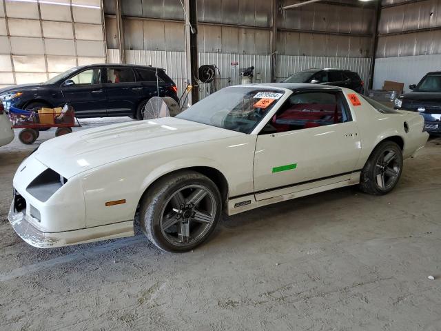 CHEVROLET CAMARO 1986 z numerem VIN 1G1FP87F0GL132773 - Zdjęcie z aukcji
