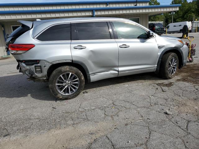 Photo 3 from auction – 2018 TOYOTA HIGHLANDER with VIN 5TDJZRFH9JS902396