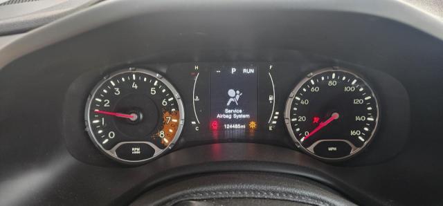 Photo 9 from auction – 2016 JEEP RENEGADE L with VIN ZACCJBBT9GPD36022