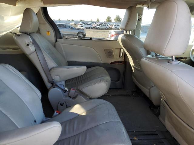 Photo 11 from auction – 2011 TOYOTA SIENNA XLE with VIN 5TDYK3DC8BS144527