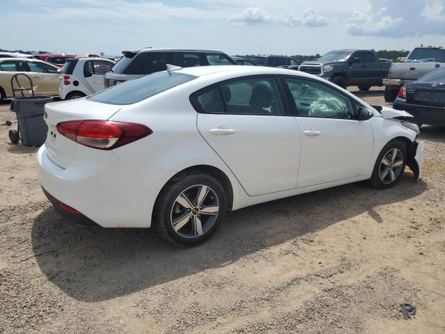 Photo 3 from auction – 2018 KIA FORTE LX with VIN 3KPFL4A74JE274413