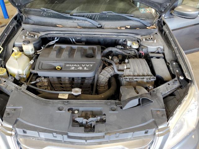 Photo 11 from auction – 2012 CHRYSLER 200 TOURIN with VIN 1C3CCBBB9CN217704