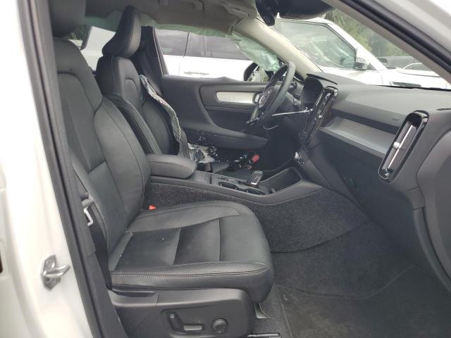 Photo 7 from auction – 2021 VOLVO XC40 T5 MO with VIN YV4162UK5M2485740