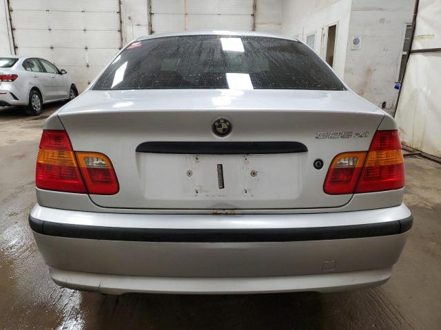 Photo 6 from auction – 2003 BMW 325 XI with VIN WBAEU33463PM53526