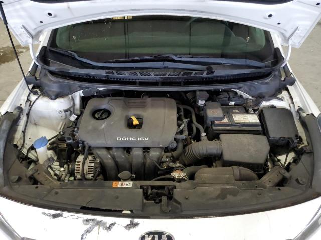 Photo 11 from auction – 2017 KIA FORTE LX with VIN 3KPFK4A7XHE105090