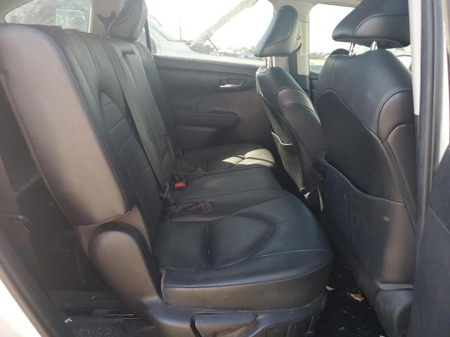 Photo 11 from auction – 2021 TOYOTA HIGHLANDER with VIN 5TDHZRBH8MS080831