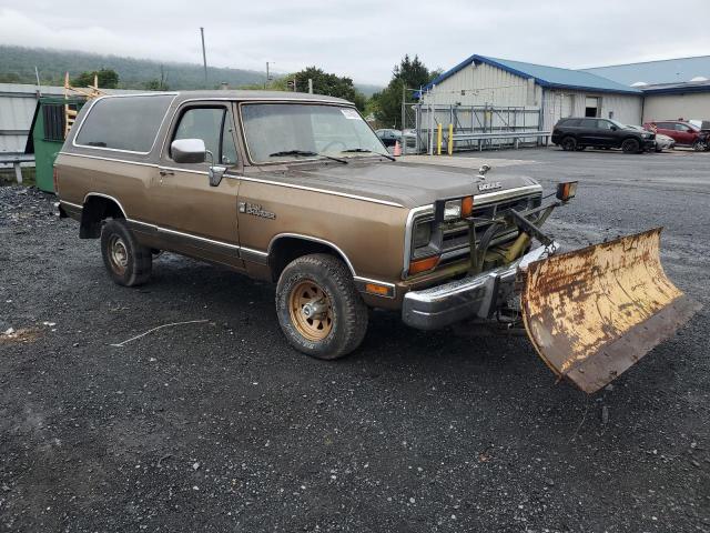 Photo 4 from auction – 1989 DODGE RAMCHARGER with VIN 3B4GM17Y3KM952380