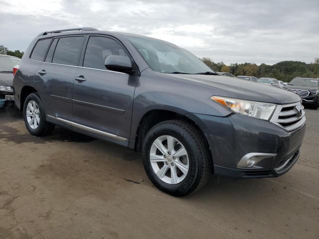 Photo 4 from auction – 2012 TOYOTA HIGHLANDER with VIN 5TDBK3EH0CS162067