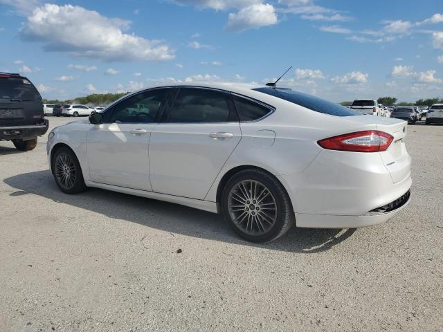 Photo 2 from auction – 2013 FORD FUSION SE with VIN 3FA6P0HR6DR107963