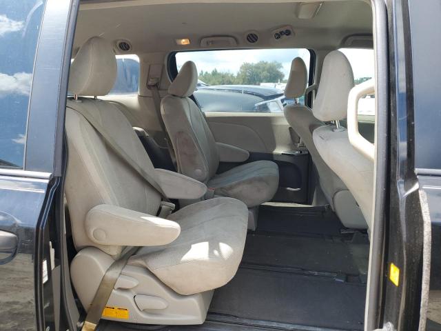 Photo 11 from auction – 2011 TOYOTA SIENNA BAS with VIN 5TDKA3DC0BS009244