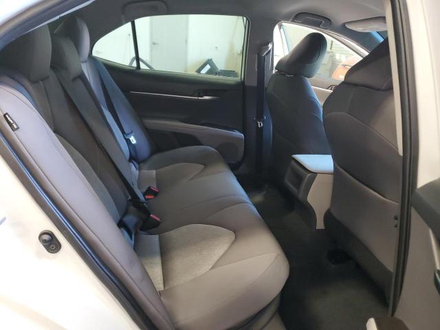 Photo 10 from auction – 2022 TOYOTA CAMRY LE with VIN 4T1C31AKXNU044352