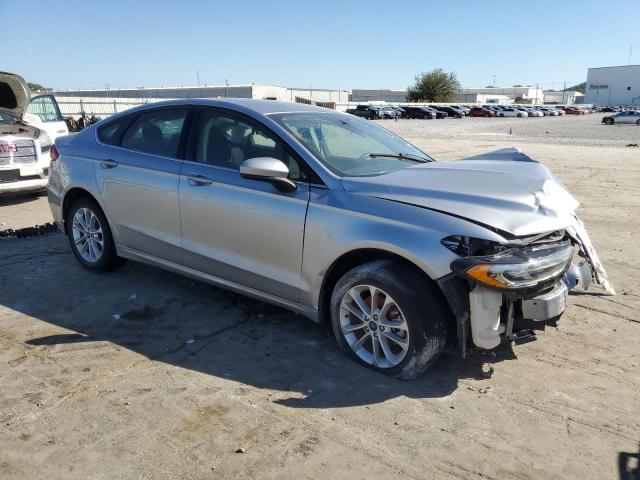 Photo 4 from auction – 2020 FORD FUSION SE with VIN 3FA6P0HD7LR135645