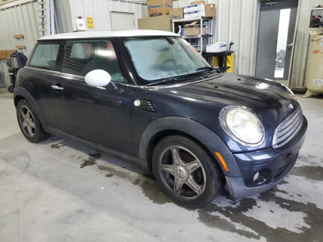 Photo 4 from auction – 2008 MINI COOPER with VIN WMWMF33508TU63935
