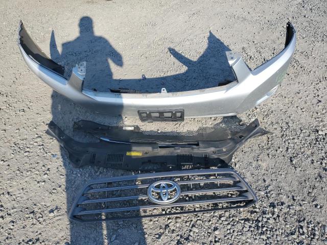 Photo 13 from auction – 2010 TOYOTA HIGHLANDER with VIN 5TDKK3EH8AS020711