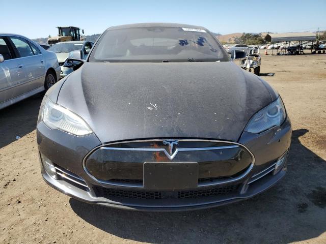 Photo 5 from auction – 2015 TESLA MODEL S with VIN 5YJSA1E27FF104212