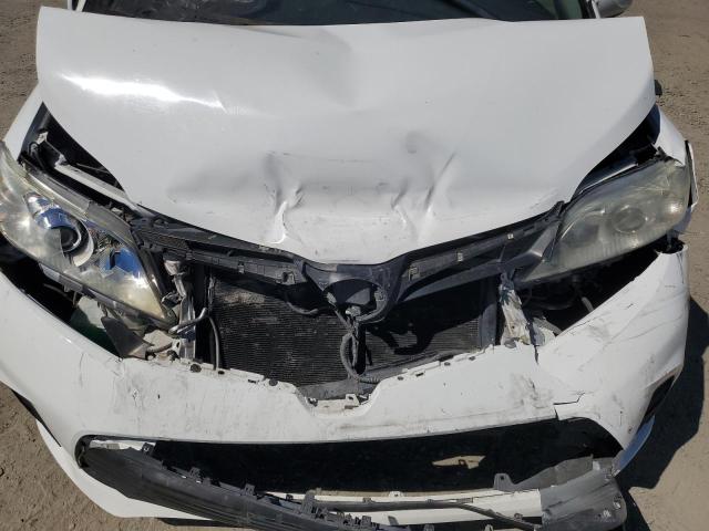 Photo 12 from auction – 2018 TOYOTA SIENNA LE with VIN 5TDKZ3DC5JS904834
