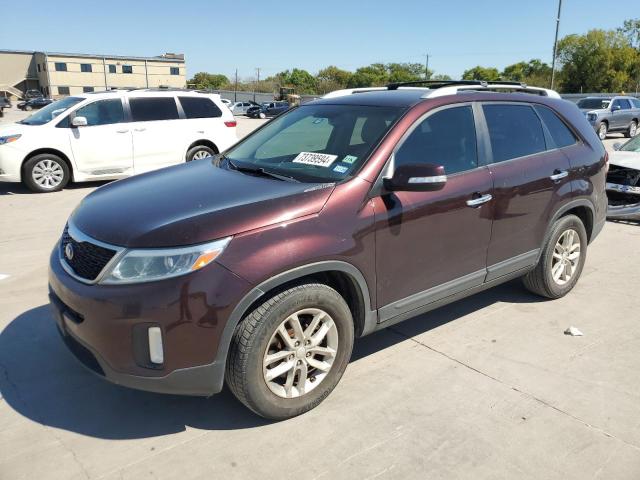 KIA SORENTO LX 2015 with VIN 5XYKT3A67FG654839 - Photo from auction