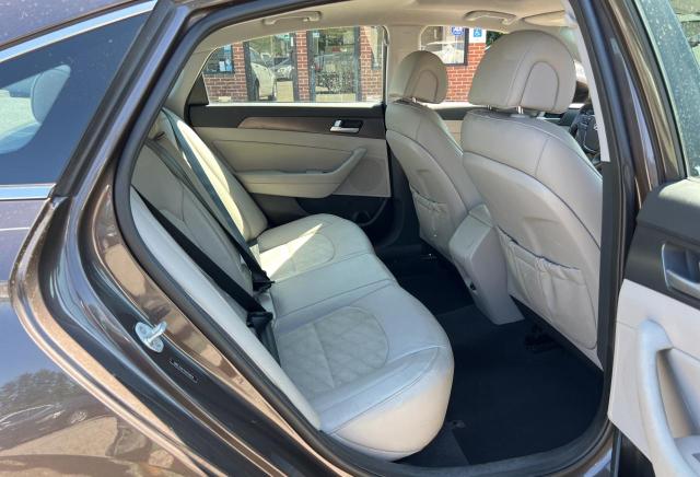 Photo 6 from auction – 2016 HYUNDAI SONATA SPO with VIN 5NPE34AF1GH433654