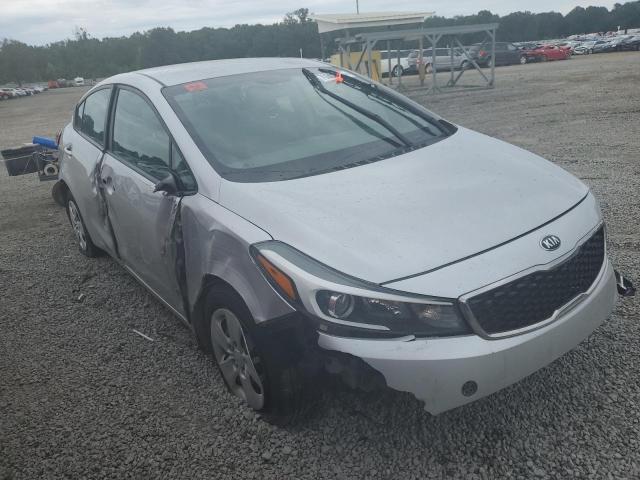 Photo 4 from auction – 2018 KIA FORTE LX with VIN 3KPFL4A77JE248274