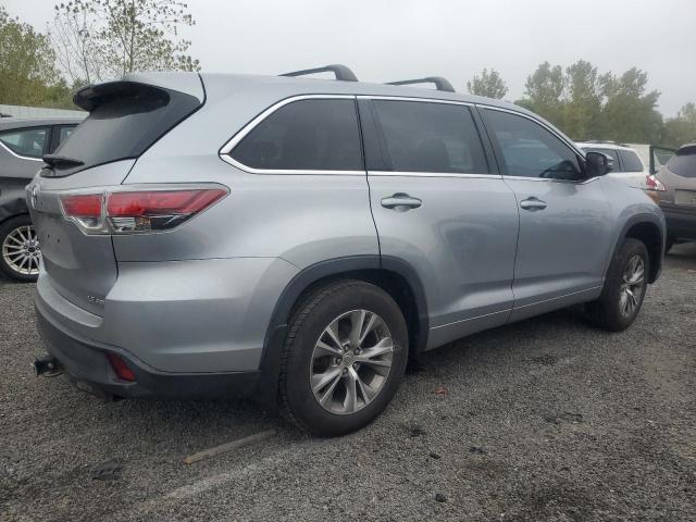 Photo 3 from auction – 2015 TOYOTA HIGHLANDER with VIN 5TDBKRFH0FS151902