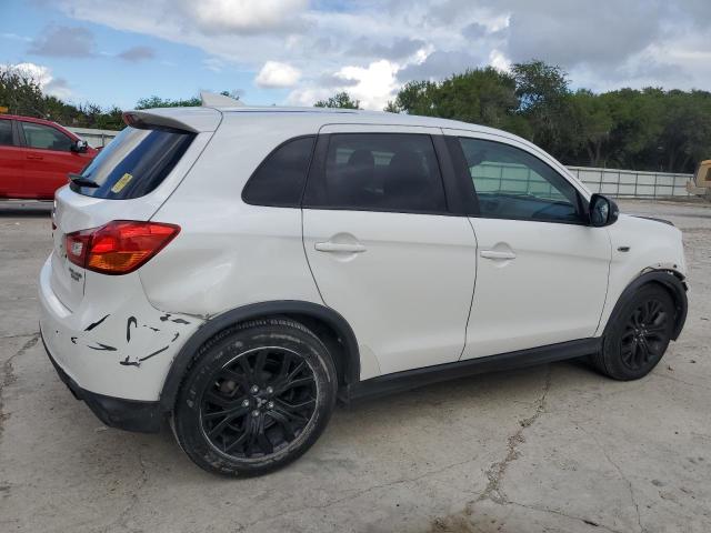 Photo 3 from auction – 2017 MITSUBISHI OUTLANDER with VIN JA4AP3AU0HZ047503