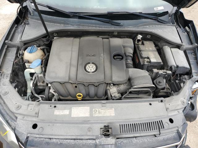 Photo 11 from auction – 2013 VOLKSWAGEN PASSAT S with VIN 1VWAH7A30DC150660