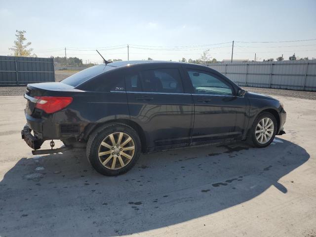 Photo 3 from auction – 2014 CHRYSLER 200 TOURIN with VIN 1C3CCBBB5EN101239