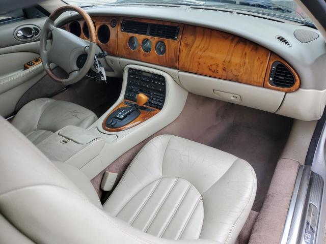 Photo 8 from auction – 2000 JAGUAR XK8 with VIN SAJJA42C0YNA07694