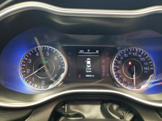 Photo 9 from auction – 2015 CHRYSLER 200 LIMITE with VIN 1C3CCCAB4FN531286