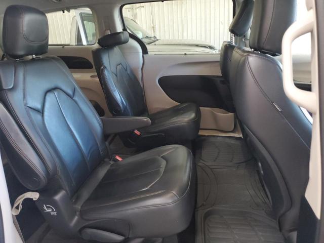 Снимка 11 от търг – 2017 CHRYSLER PACIFICA T с VIN 2C4RC1BG3HR667984