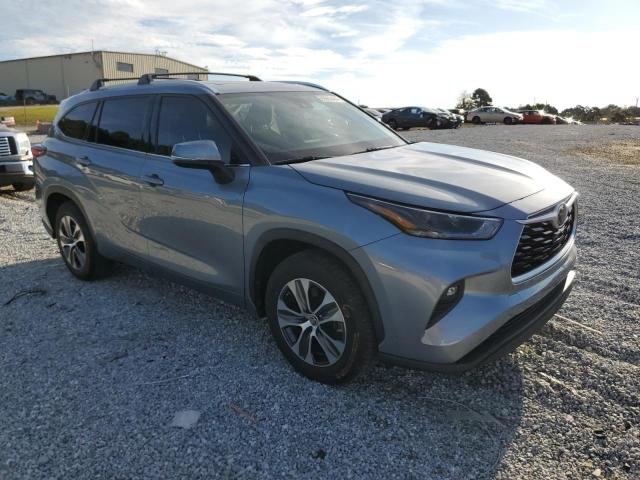 Photo 4 from auction – 2021 TOYOTA HIGHLANDER with VIN 5TDGZRAH6MS049607