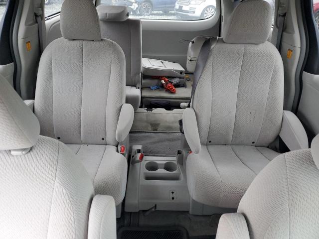 Photo 10 from auction – 2011 TOYOTA SIENNA LE with VIN 5TDKK3DC5BS169133