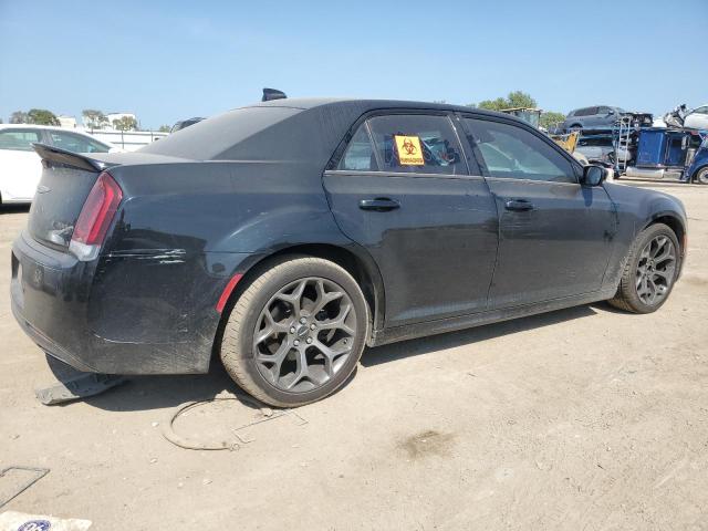 Photo 3 from auction – 2018 CHRYSLER 300 S with VIN 2C3CCABT2JH141266