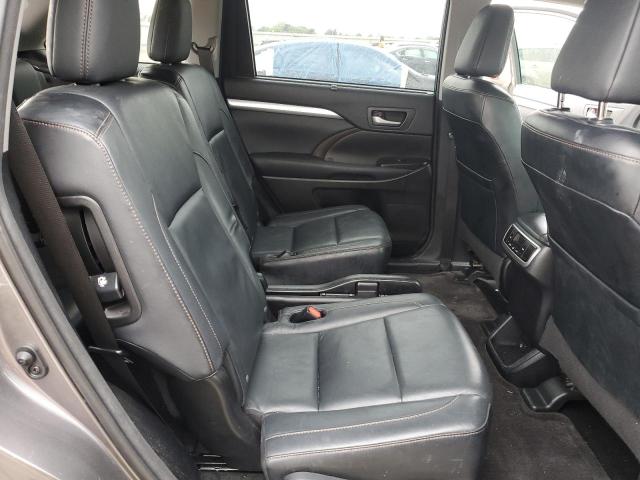 Photo 11 from auction – 2015 TOYOTA HIGHLANDER with VIN 5TDKKRFH0FS057289