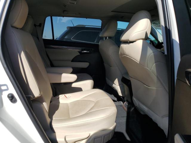 Photo 10 from auction – 2021 TOYOTA HIGHLANDER with VIN 5TDDZRBH8MS117634