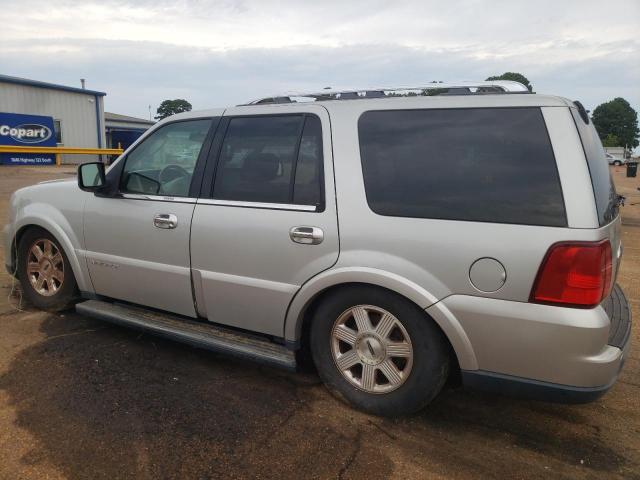 Photo 2 from auction – 2006 LINCOLN NAVIGATOR with VIN 5LMFU275X6LJ09786