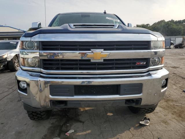 Photo 5 from auction – 2017 CHEVROLET SILVERADO with VIN 1GC1KWEY1HF203438