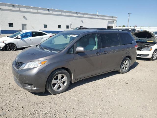 TOYOTA SIENNA LE 2011 with VIN 5TDKK3DC6BS128168 - Photo from auction