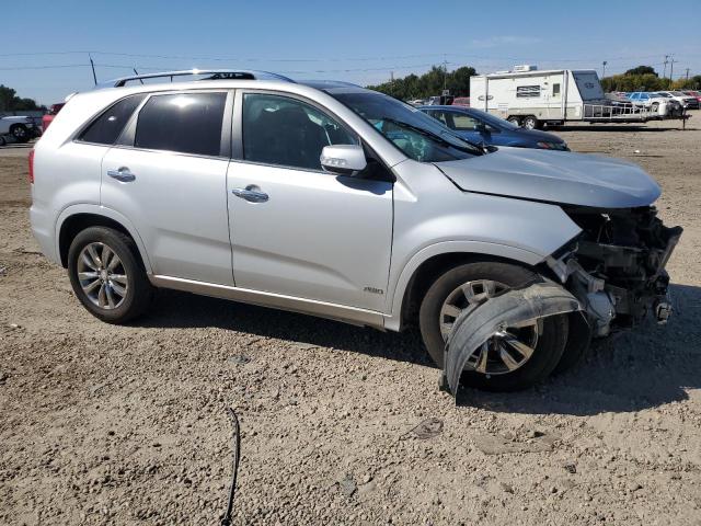 Photo 4 from auction – 2013 KIA SORENTO SX with VIN 5XYKWDA22DG364046