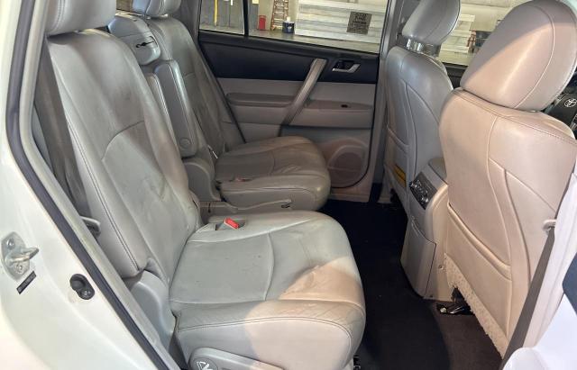 Photo 6 from auction – 2013 TOYOTA HIGHLANDER with VIN 5TDZK3EH8DS107351