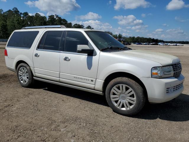 Photo 4 from auction – 2012 LINCOLN NAVIGATOR with VIN 5LMJJ3H52CEL05065