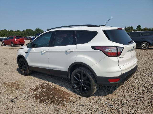 Photo 2 from auction – 2018 FORD ESCAPE SE with VIN 1FMCU9GD3JUB18726