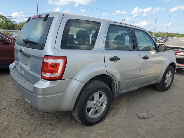 Photo 3 from auction – 2010 FORD ESCAPE XLS with VIN 1FMCU0C71AKA95034