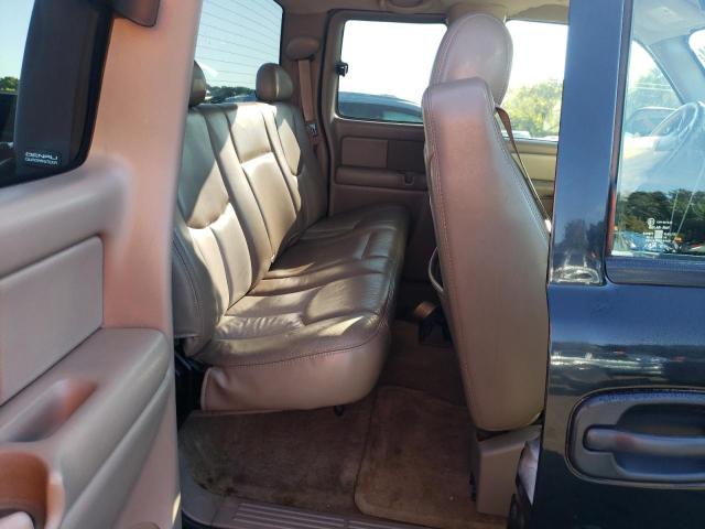 Photo 10 from auction – 2004 GMC SIERRA K15 with VIN 2GTFK69UX41354728