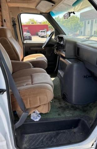Photo 5 from auction – 1995 FORD E-350 with VIN 1FDKE30G5SHA90044