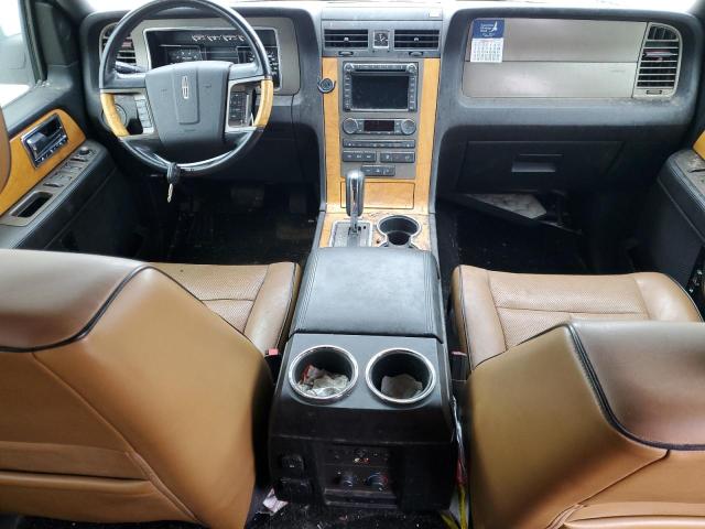 Photo 8 from auction – 2013 LINCOLN NAVIGATOR with VIN 5LMJJ2J57DEL08582
