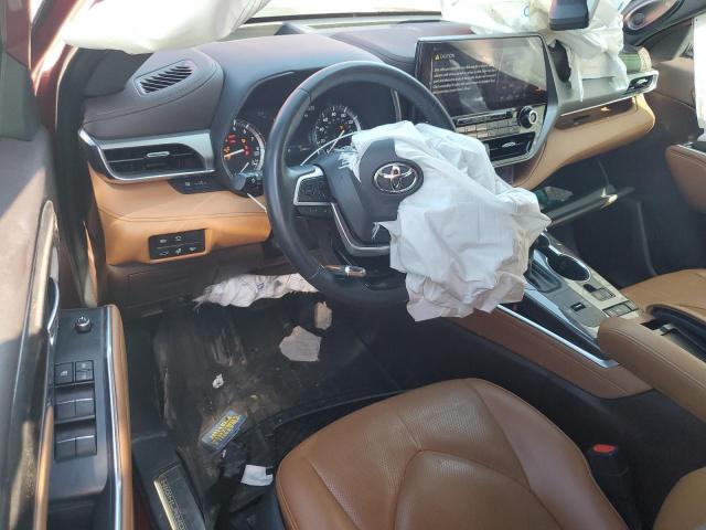 Photo 8 from auction – 2022 TOYOTA HIGHLANDER with VIN 5TDFZRAH5NS103220