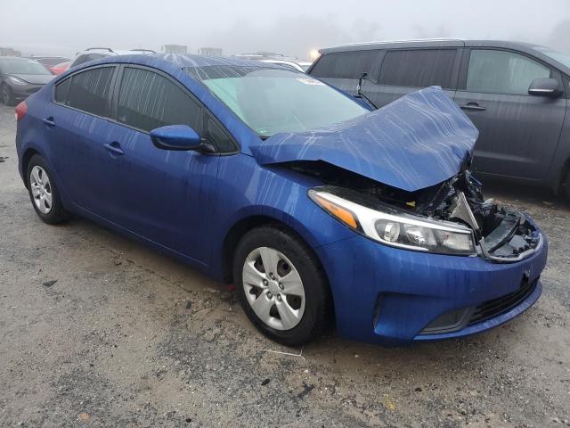 Photo 4 from auction – 2017 KIA FORTE LX with VIN 3KPFK4A7XHE034182